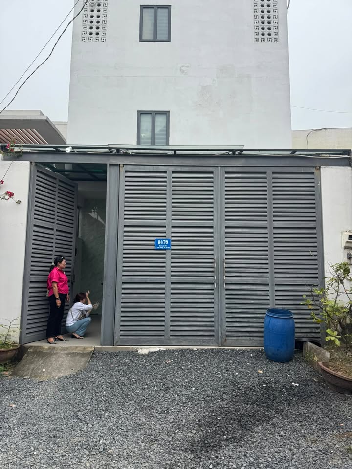 Nhà 3 tầng phường Linh Xuân 127m² giá 10.2 tỷ - Đang kinh doanh phòng trọ lãi cao!