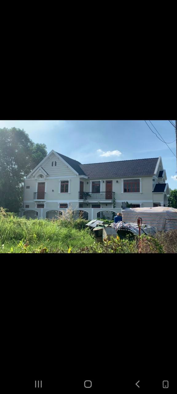 Biệt thự đẹp Củ Chi 150m² giá 5.5 tỷ - Sổ hồng chính chủ, hiện đại!