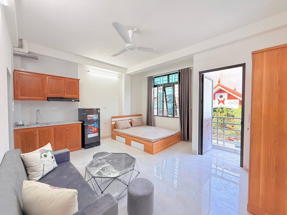 Phòng cho thuê Ngõ 28 Đại Linh 23m² giá 4 triệu - Nội thất đầy đủ, sẵn sàng ở ngay!