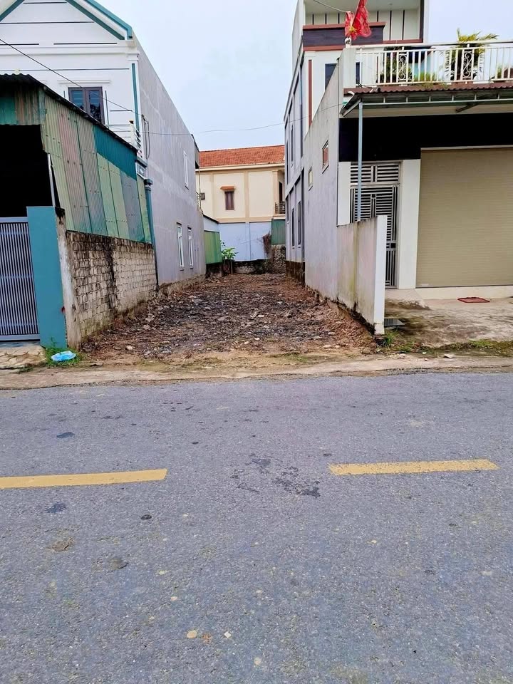 Đất Quỳnh Bá 165m² giá 2 tỷ - Kinh doanh đắc địa, đông đúc dân cư!