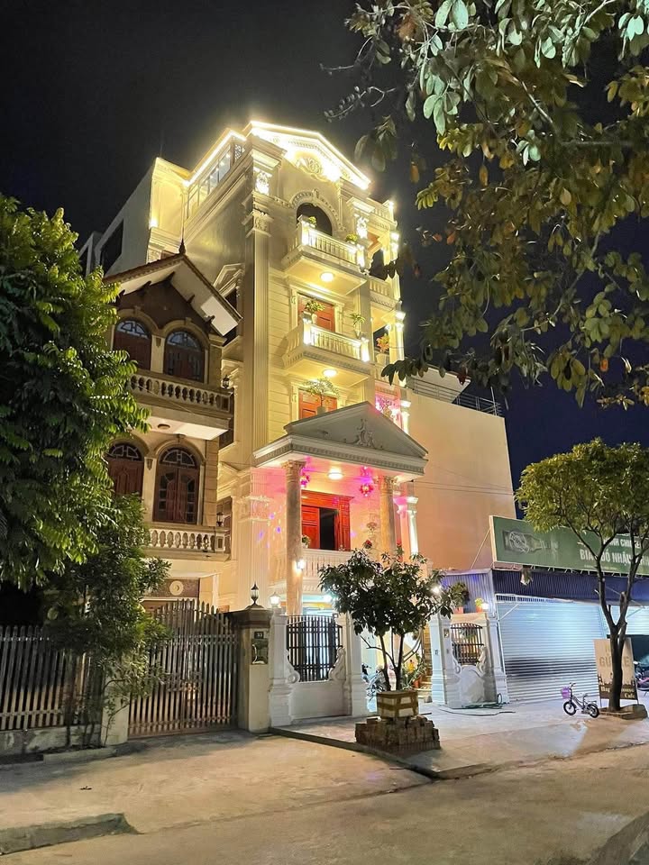 Nhà 5 tầng tại Núi Đèo, Hải Phòng 130m² giá chỉ 15 tỷ - Sẵn sàng vào ở ngay!