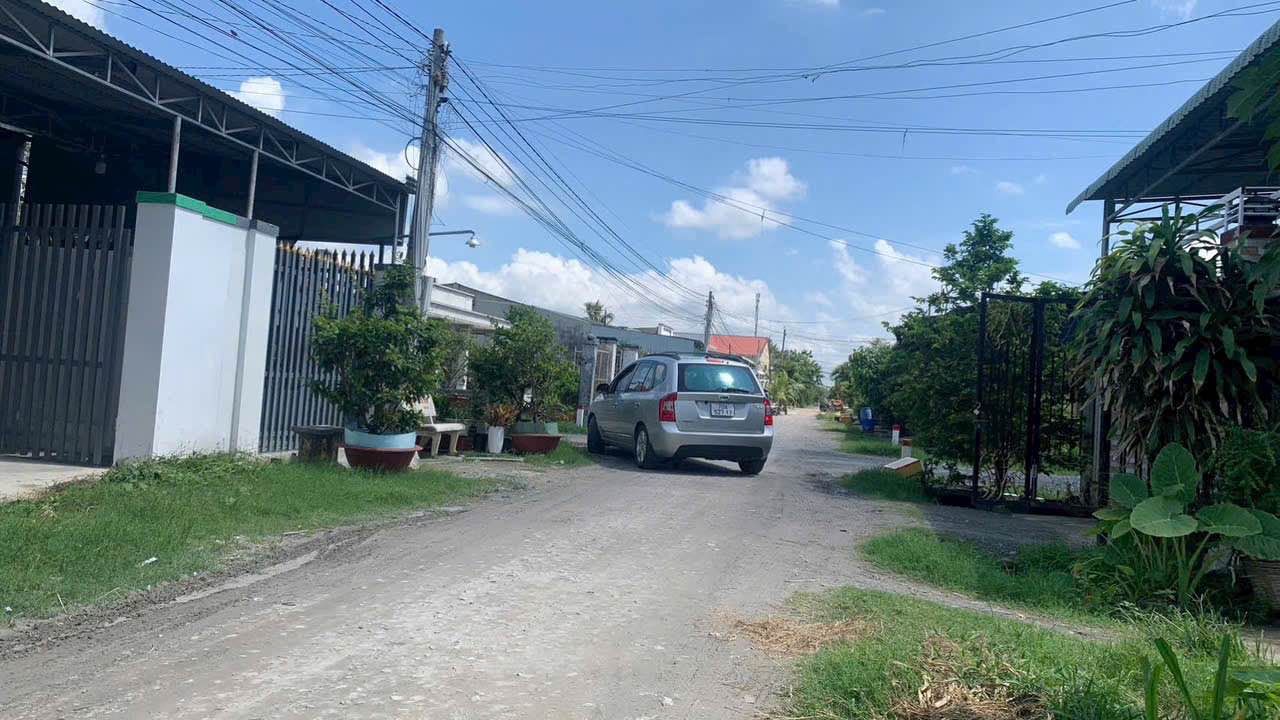 Nhà Bàu Năng, Dương Minh Châu 136.4m² giá 1.08 tỷ - Sân đậu ô tô rộng rãi!