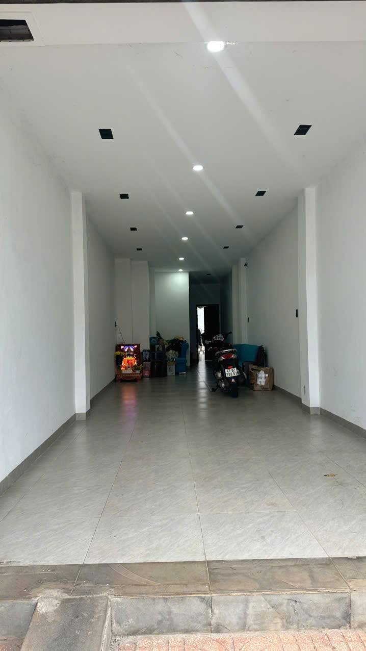 Cho thuê nhà nguyên căn 80m² tại Ama Khê, Buôn Ma Thuột - Mặt bằng kinh doanh lý tưởng!