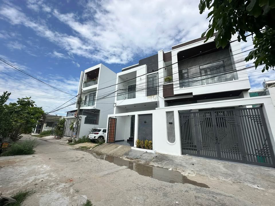 Nhà 2 tầng Mặt tiền đường Ruộng Thổ, Diên An, 72m² giá 3.1 tỷ - Đầu tư sinh lời ngay!