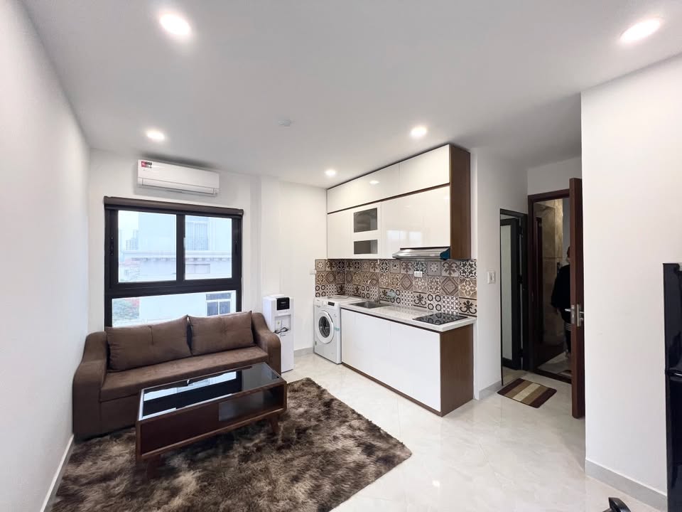 Căn hộ cho thuê tại Đội Cấn, Ba Đình 40m² - Full nội thất, vào ở ngay!