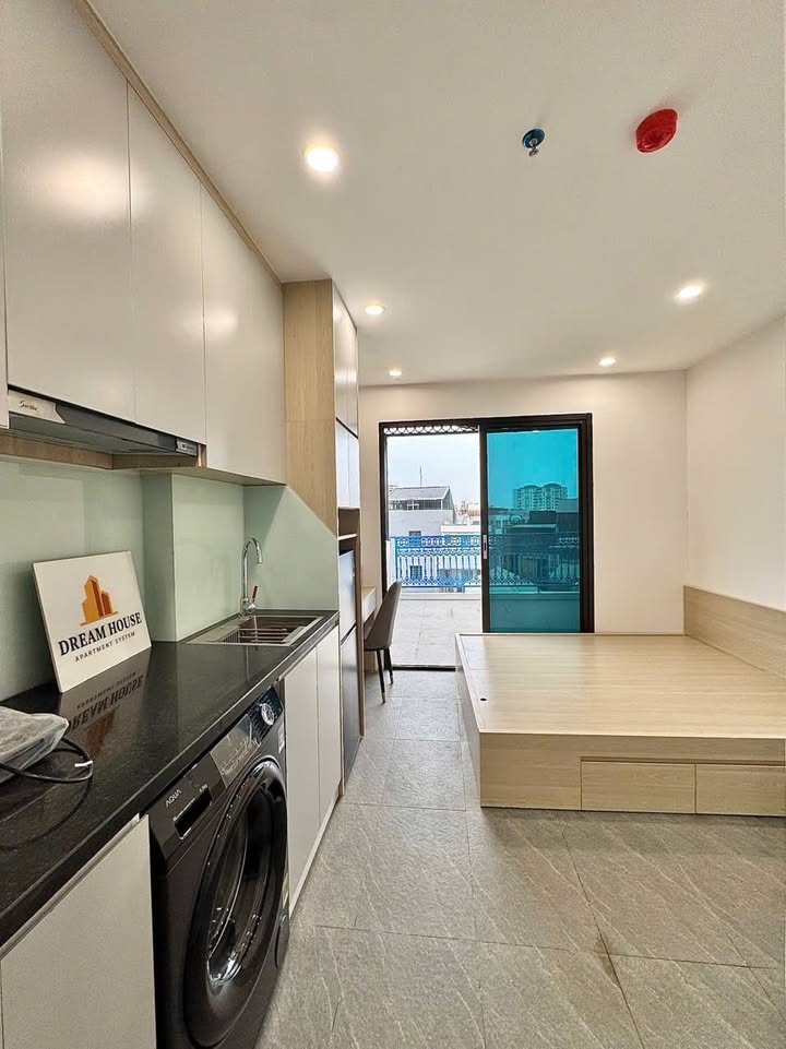 Căn hộ cho thuê tại Ba Đình, Hà Nội - Giá thỏa thuận - Ô tô đỗ cửa, đầy đủ nội thất!