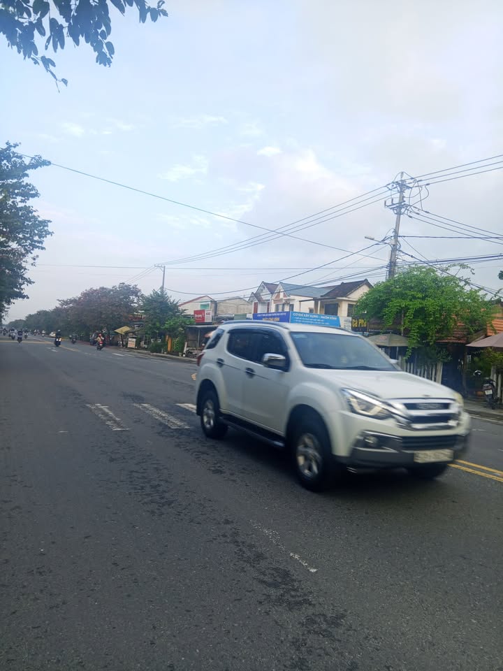 FrontHouse mặt tiền Nguyễn Tất Thành Hội An 374m² giá 10.95 tỷ - Cơ hội đầu tư sinh lời!