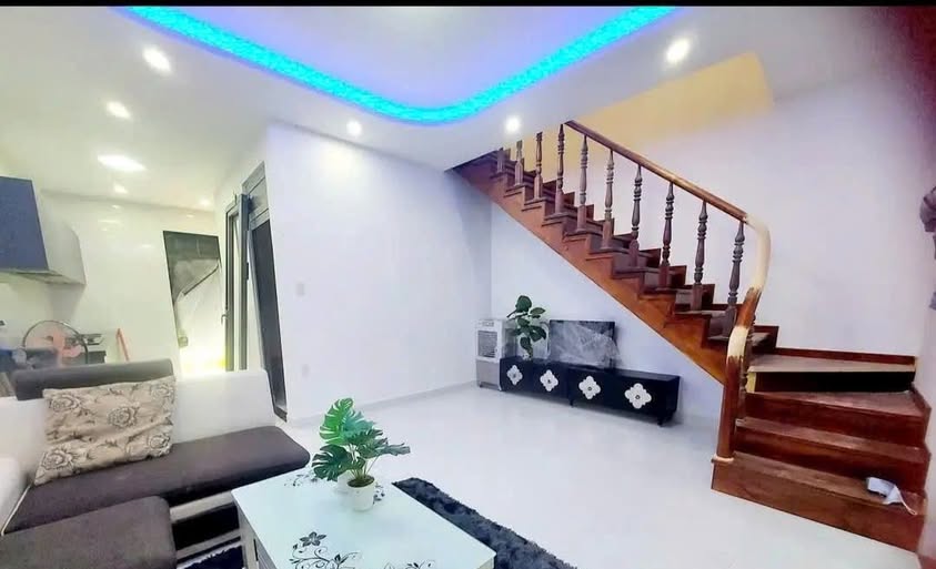 Nhà bán Đà Lạt 70m² giá 1.8 tỷ - Đầu tư sinh lời, sẵn sàng ở ngay!