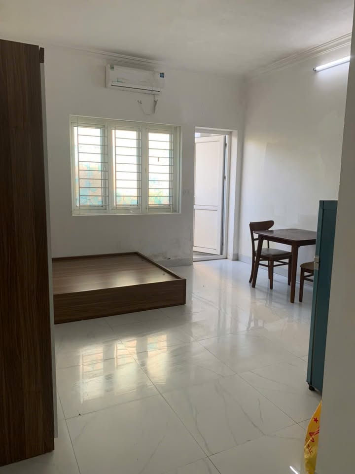 Phòng trọ La Khê Hà Đông 35m² giá 3.7 triệu - Ban công siêu rộng hiếm có!