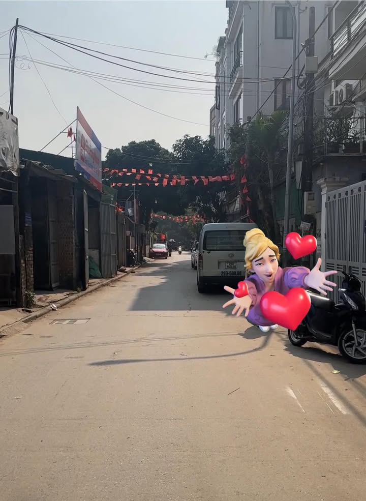 Đất mặt tiền 8.5m tại Tứ Liên 280m² giá 10 tỷ - Sổ đỏ chính chủ, giao dịch nhanh!