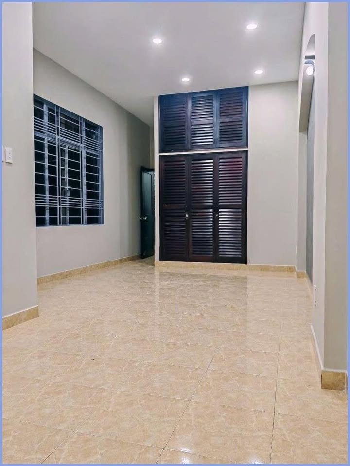 Nhà cho thuê hẻm Hoàng Hoa Thám, Bình Thạnh 55m² giá 20 triệu - Khu vực an ninh, tiện ích đầy đủ!