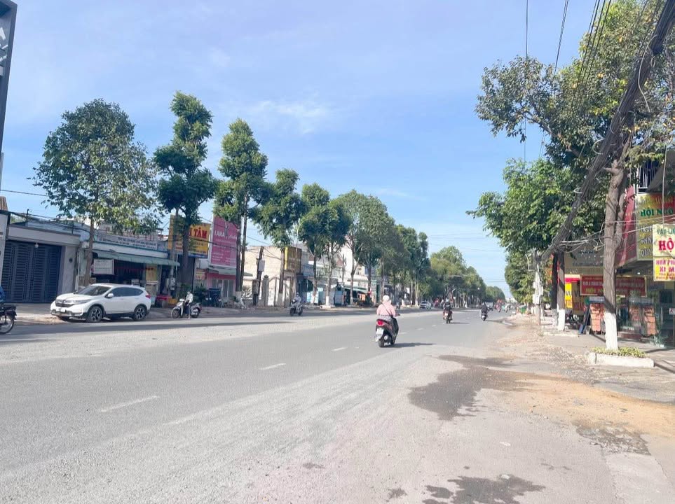 Đất mặt tiền Nguyễn Văn Linh, Long Thành Bắc, 234m² giá 5.4 tỷ - Vị trí kinh doanh lý tưởng!