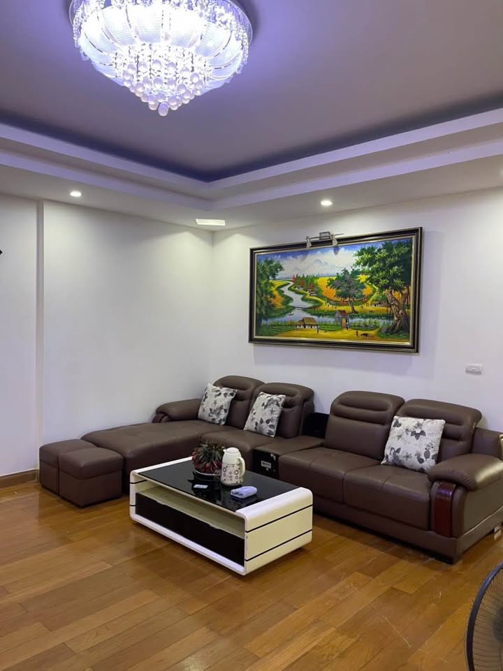Căn hộ Thăng Long Garden 115m² - Thuê ngay, đầy đủ nội thất!