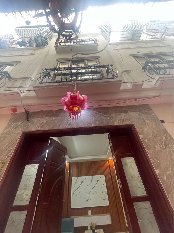 Nhà bán Đông La 31m² giá 3.68 tỷ - Gần khu đô thị và bệnh viện