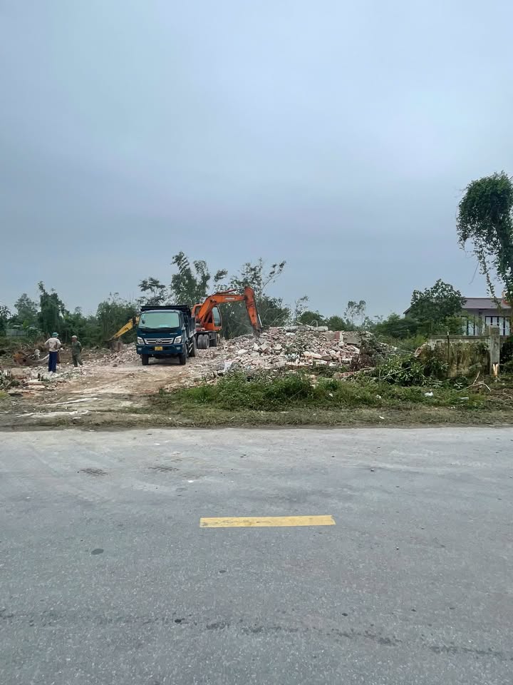 Đất nền Nghi Phong 70m² giá 1.55 tỷ - Sổ đỏ chính chủ, vị trí đắc địa!