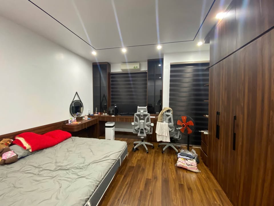 Nhà phố An Biên, Hải Phòng 76m² giá 7 tỷ - Đường ô tô đỗ cửa, sẵn sàng ở ngay!