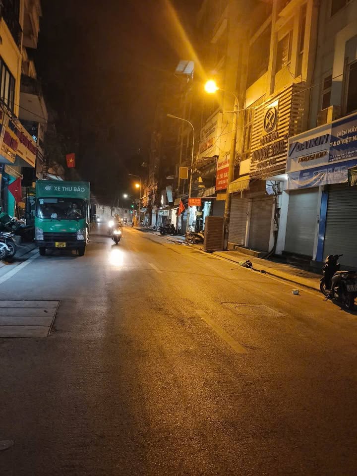 Đất vàng Hàng Cháo Ba Đình 150m² giá 50 tỷ - Cơ hội đầu tư hiếm có!