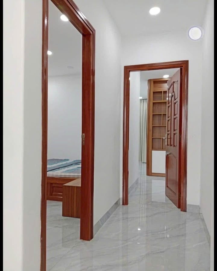 Nhà phố 4 tầng hiện đại tại KĐT Lê Hồng Phong II, Nha Trang - Giá 13.5 tỷ, có thang máy!