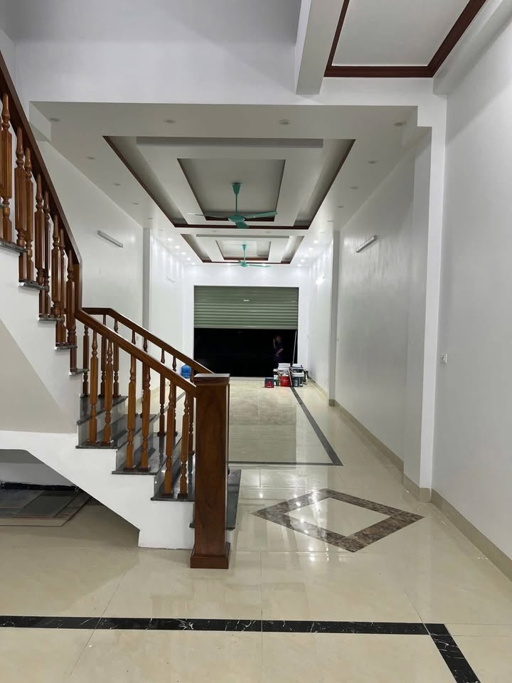 Nhà 2 tầng mặt đường Nguyễn Văn Linh, Hưng Yên 80m² - Kinh doanh sầm uất!