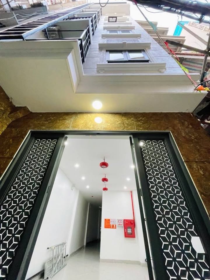 Tòa nhà FrontHouse Vũ Trọng Phụng 64m² giá 13 tỷ - Đầu tư sinh lời ngay!