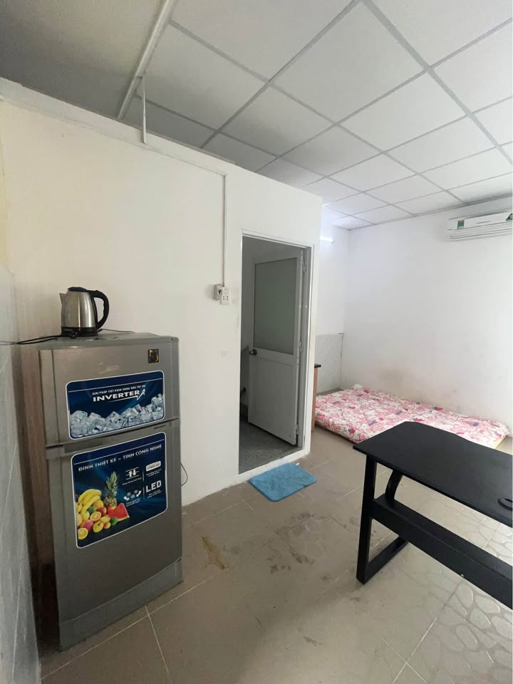Phòng cho thuê 18m² tại Núi Thành, Tân Bình - Trang bị đầy đủ, giá tốt!