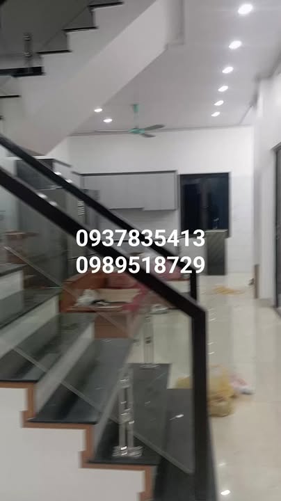 Đất Mê Linh 183.7m² giá 7.9 tỷ - Sẵn sàng đón Tết với nhà 2 tầng!