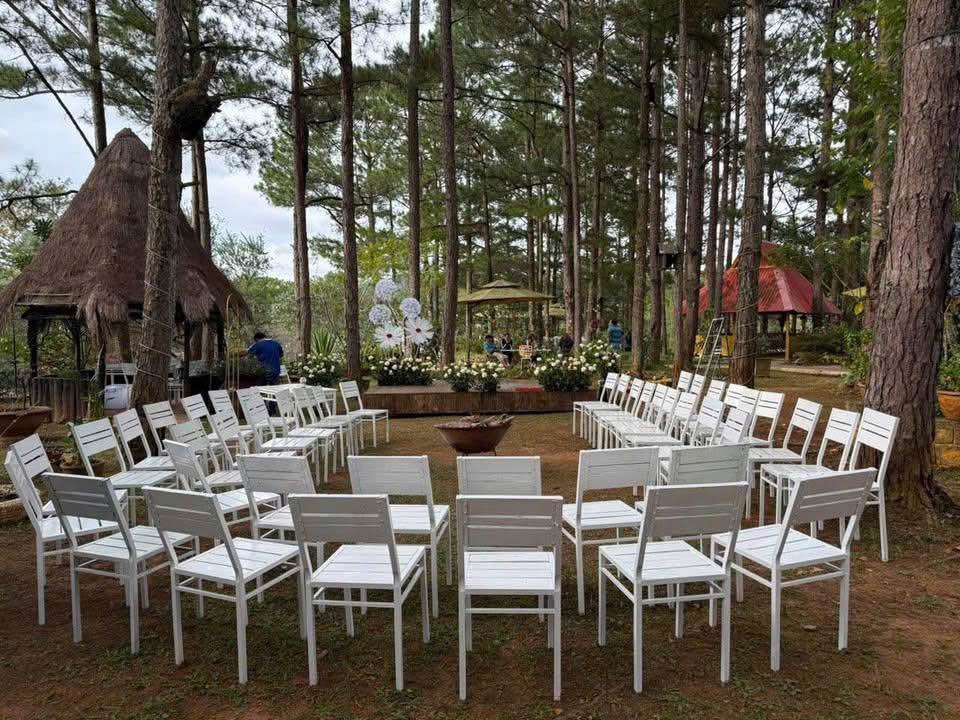 Biệt thự cao cấp cho thuê Hồ Tuyền Lâm Đà Lạt 4000m² giá 70 triệu - Cơ hội kinh doanh tuyệt vời!