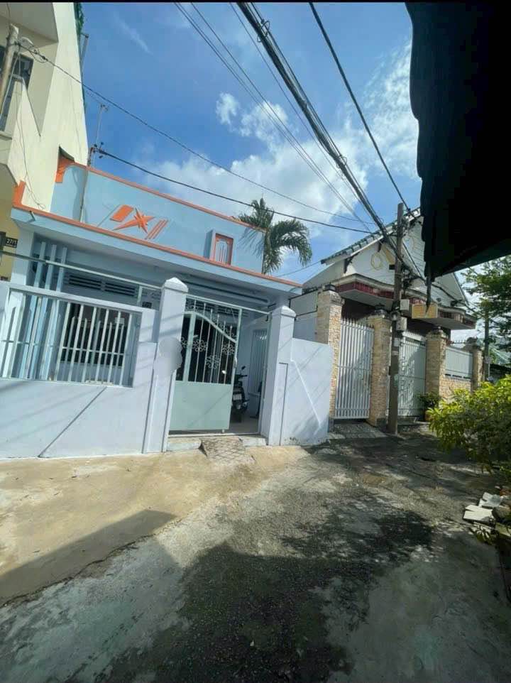 Nhà C4 gác lửng hẻm xe hơi phường Tam Phú 164m² giá 7.6 tỷ - Vị trí đắc địa gần chợ