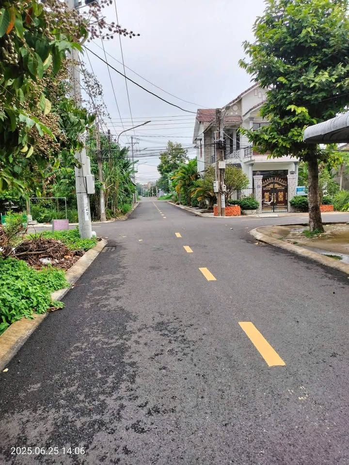 Đất nền góc Hòa Long 120m² giá 1 tỷ - Cơ hội đầu tư tuyệt vời!