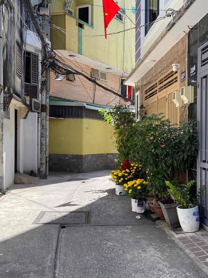 Nhà cho thuê Lê Văn Sỹ, Quận Phú Nhuận 47m² giá 10 triệu - Không thể bỏ lỡ!