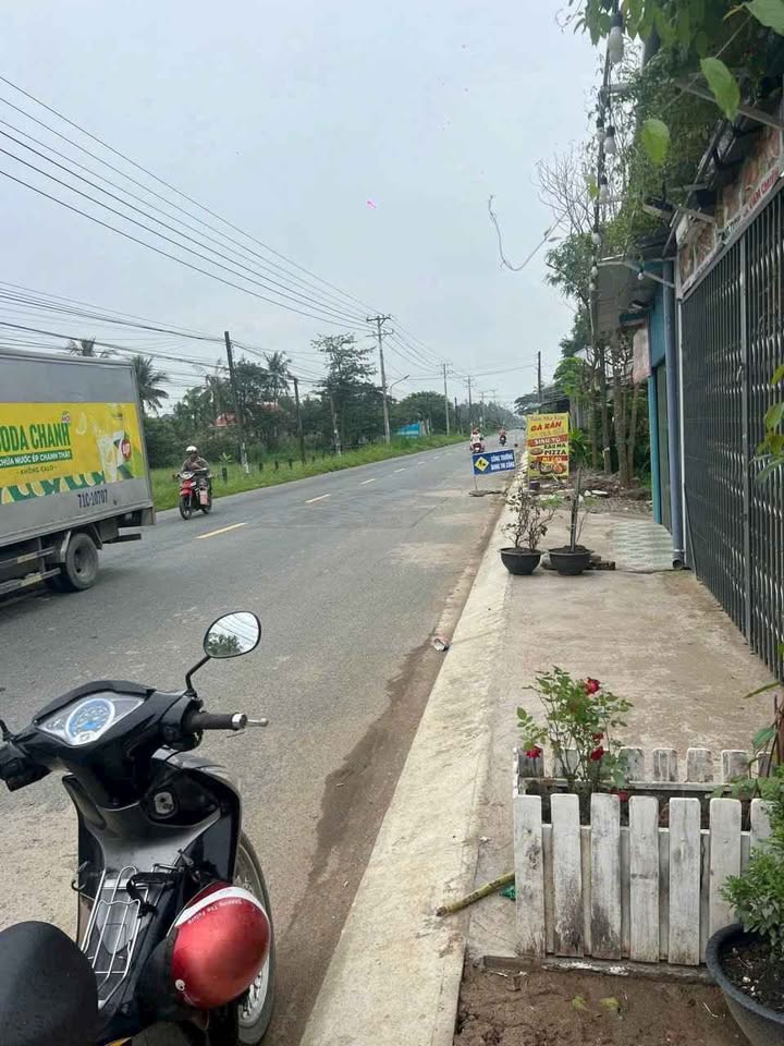 Nhà bán tại xã Tân Hào, Giồng Trôm, Bến Tre - Diện tích 48m², giá 900 triệu - Sẵn sàng vào ở!