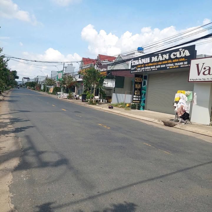 Nhà mặt tiền đường Nguyễn Văn Tiếp, Tân An 231m² giá 5.2 tỷ - Cần bán gấp!