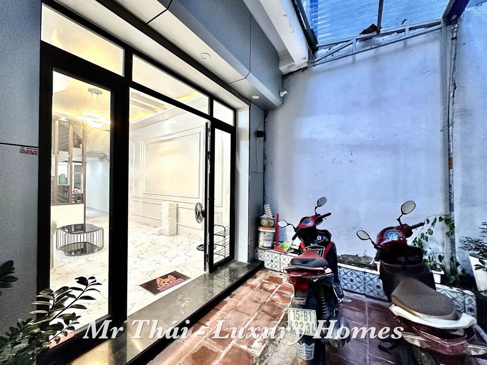 Nhà đẹp Lạch Tray, Hải Phòng 41m² giá 2.75 tỷ - Chính chủ, pháp lý rõ ràng!