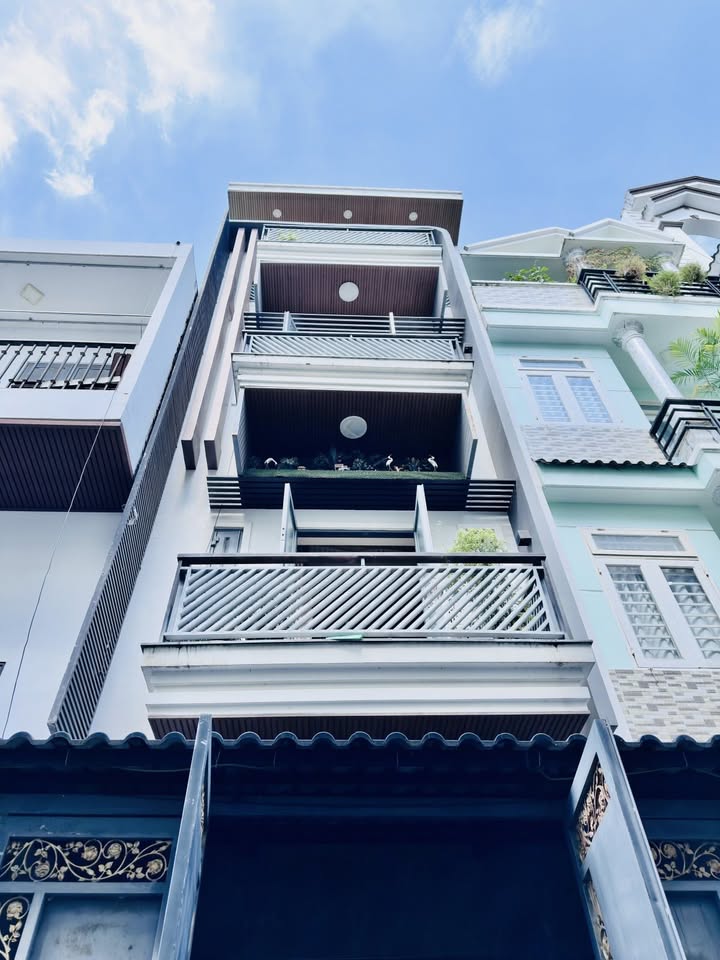 Nhà 4 tầng tại Gò Vấp 54m² giá 8 tỷ - Sẵn sàng vào ở ngay!