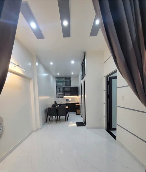 Nhà nhỏ xinh Kiệt 48 Ngự Bình, An Cựu 42m² giá 1.6 tỷ - Vị trí trung tâm thuận lợi!