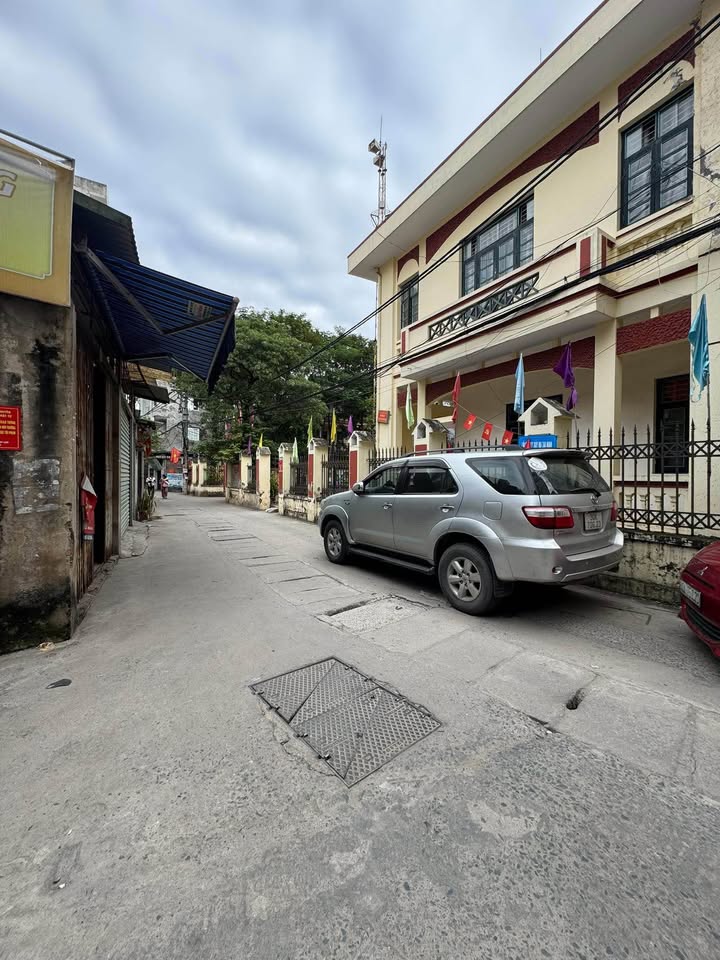 Nhà phố Xuân Đỉnh, Bắc Từ Liêm 30m² giá 7.1 tỷ - Ngõ thông, Ô tô tránh!