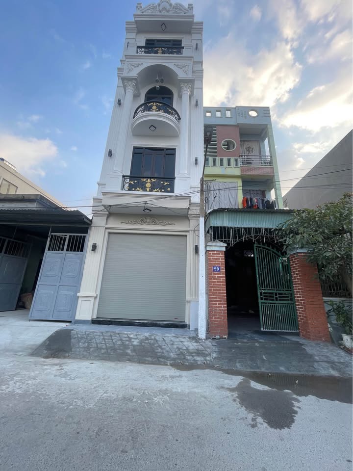 Nhà 4 tầng Trần Nhân Tông - Kiến An, Hải Phòng 54.5m² giá 4.6 tỷ - Vị trí đắc địa, an ninh tốt!