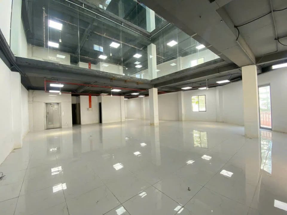 Bán Building Góc 2 Mặt Tiền Hoàng Dư Khương, Quận 10 - Đầu Tư Siêu Lợi Nhuận!