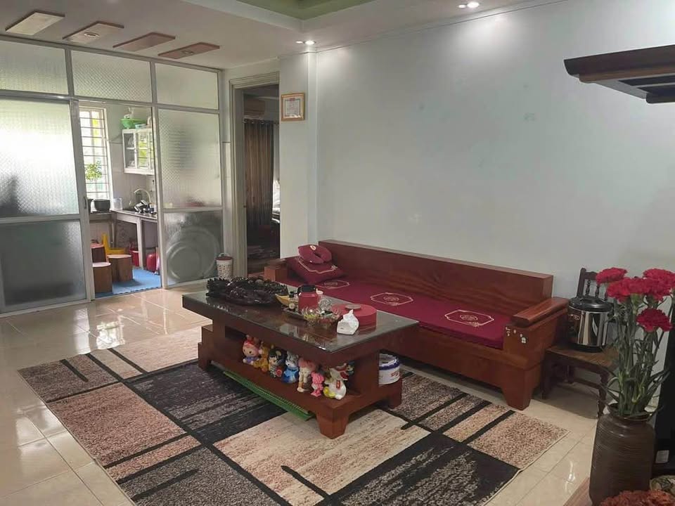 Căn hộ 72m² nhà B Chung cư Lâm Viên Lào Cai giá 900 triệu - Thiết kế hiện đại, tặng điều hòa