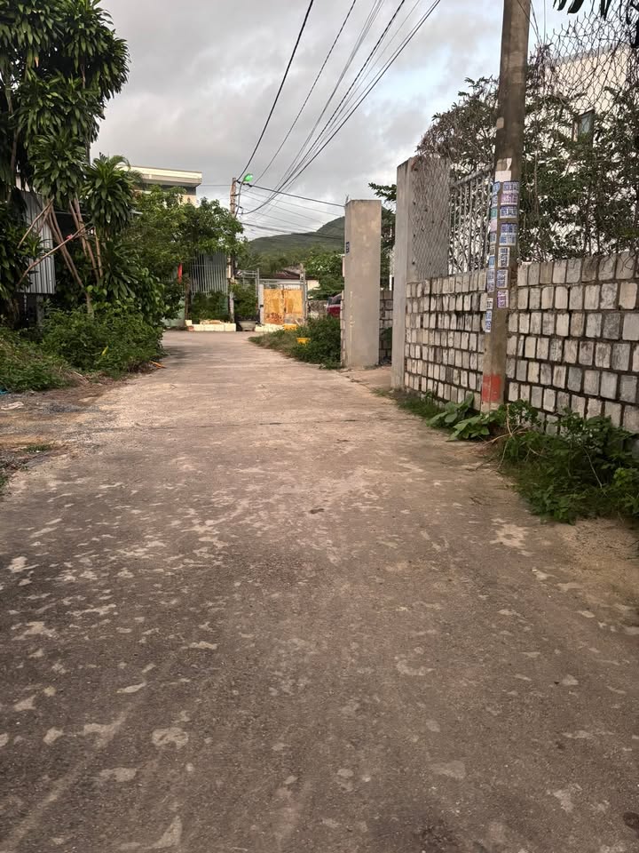 Đất nền hẻm 7 Trần Sâm, Phước Tân, Nha Trang 94m² - Giá chỉ 900 triệu, bớt lộc cho khách thiện chí!