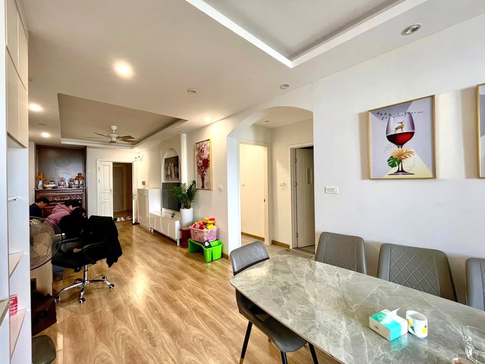 Chung cư Định Công Hoàng Mai 72m² giá 5.7 tỷ - Nhà đẹp ở ngay!