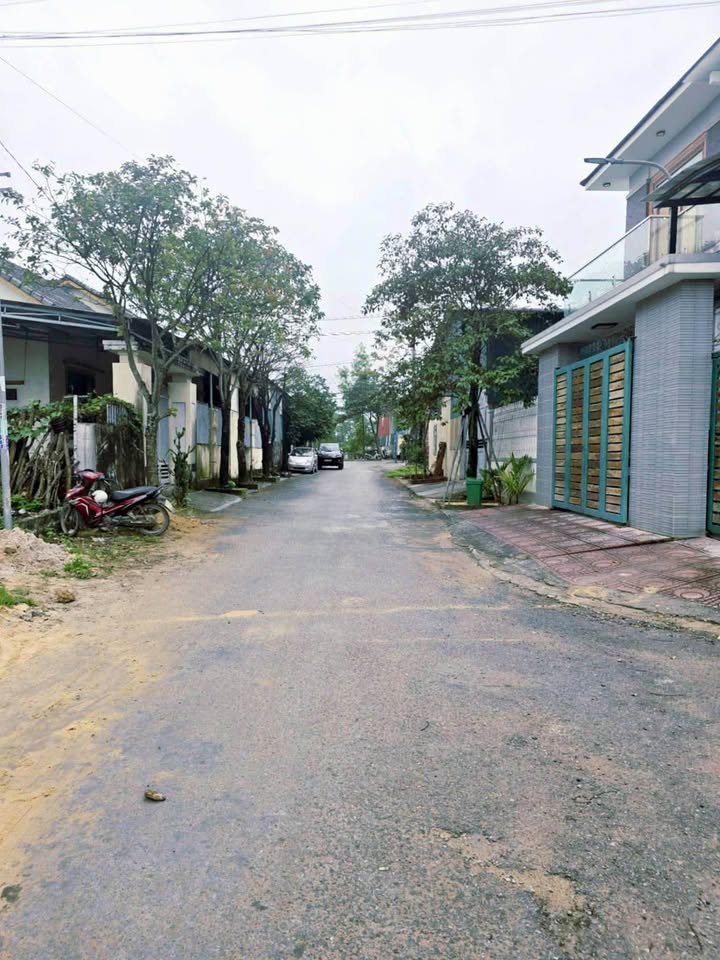 Mặt tiền Lê Văn Sỹ, Nam Lý, TP. Đồng Hới - Đầu tư hấp dẫn chỉ 1.95 tỷ!