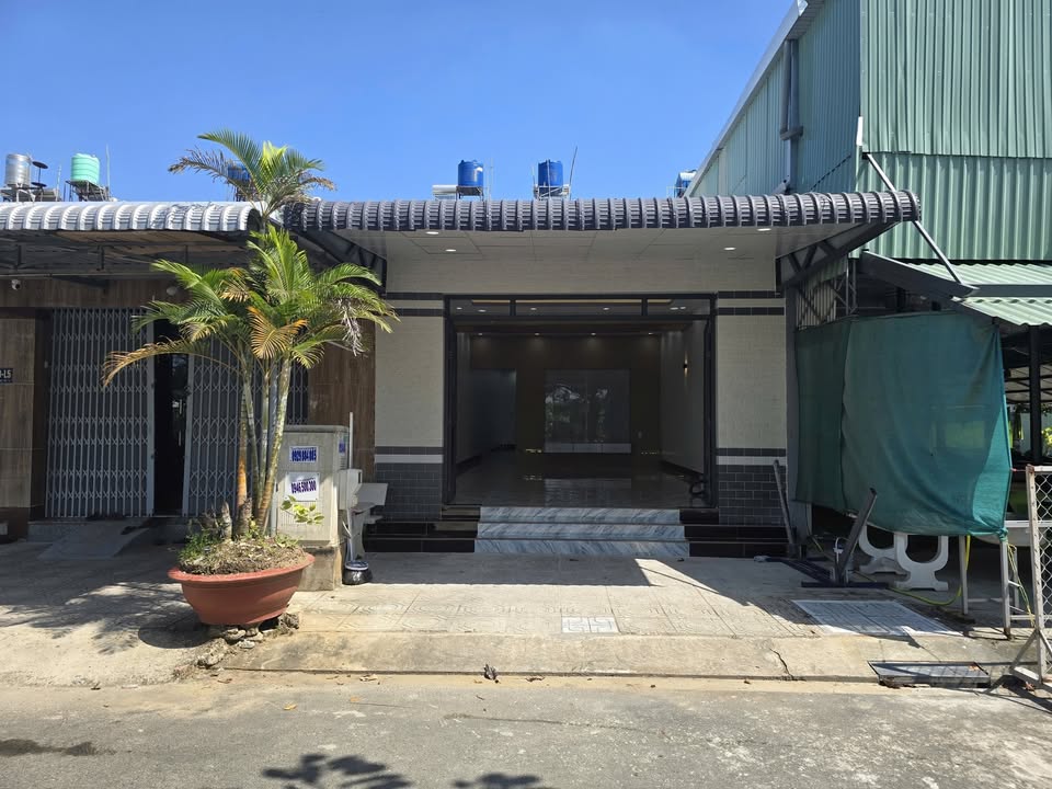 Nhà mặt tiền KDC An Bình, Rạch Giá 100m² giá 2.5 tỷ - Dọn vào ở ngay!