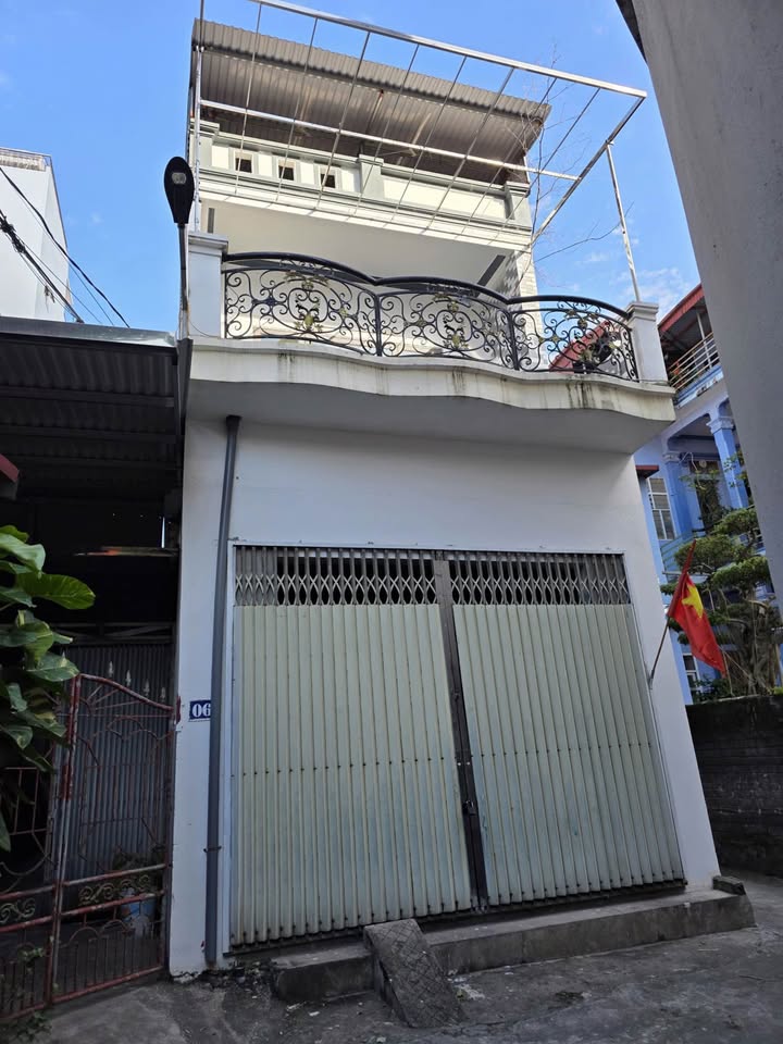 Nhà 3 tầng Đinh Điền, Ninh Khánh 90m² - Hướng Đông, giá thỏa thuận!