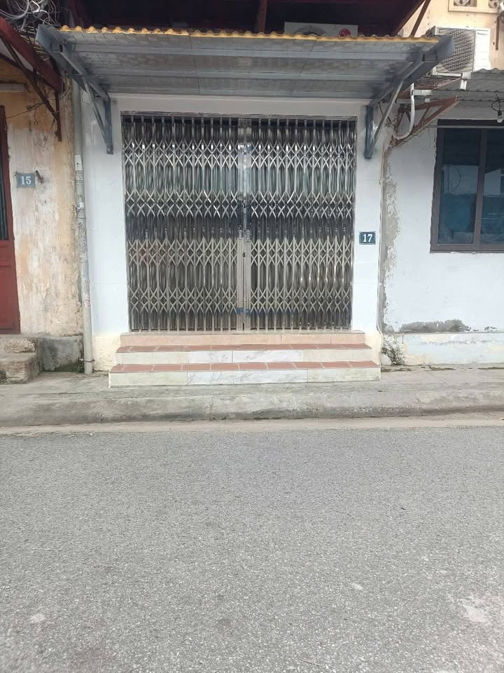 Nhà phố Sài Đồng Long Biên 50m² giá 3 tỷ - Kinh doanh vỉa hè, ô tô đỗ cửa!