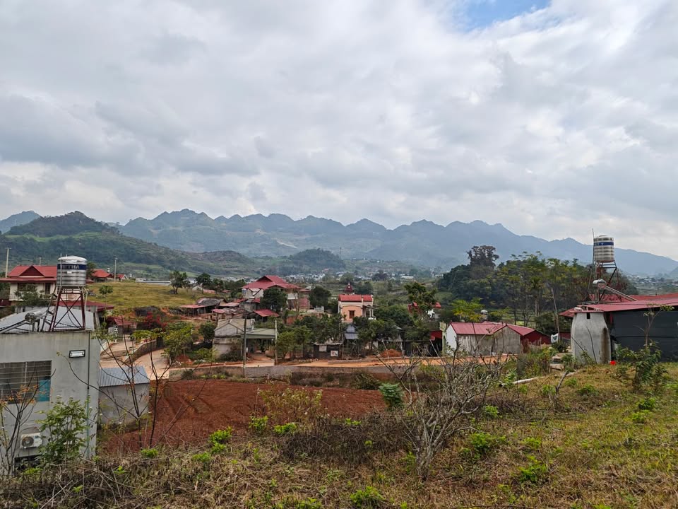 Đất nền Mường Sang 3000m² giá thỏa thuận - Vị trí đẹp, tiềm năng phát triển!