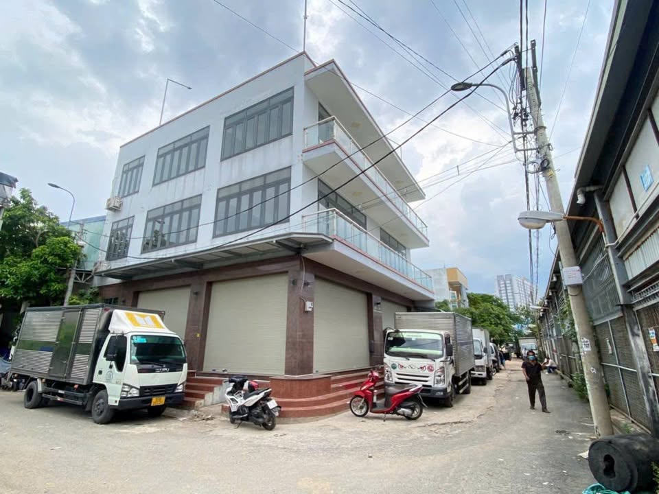 Cho thuê Toà Nhà Kinh Dương Vương tại An Lạc, Bình Tân - 144m² chỉ 30 triệu/tháng!
