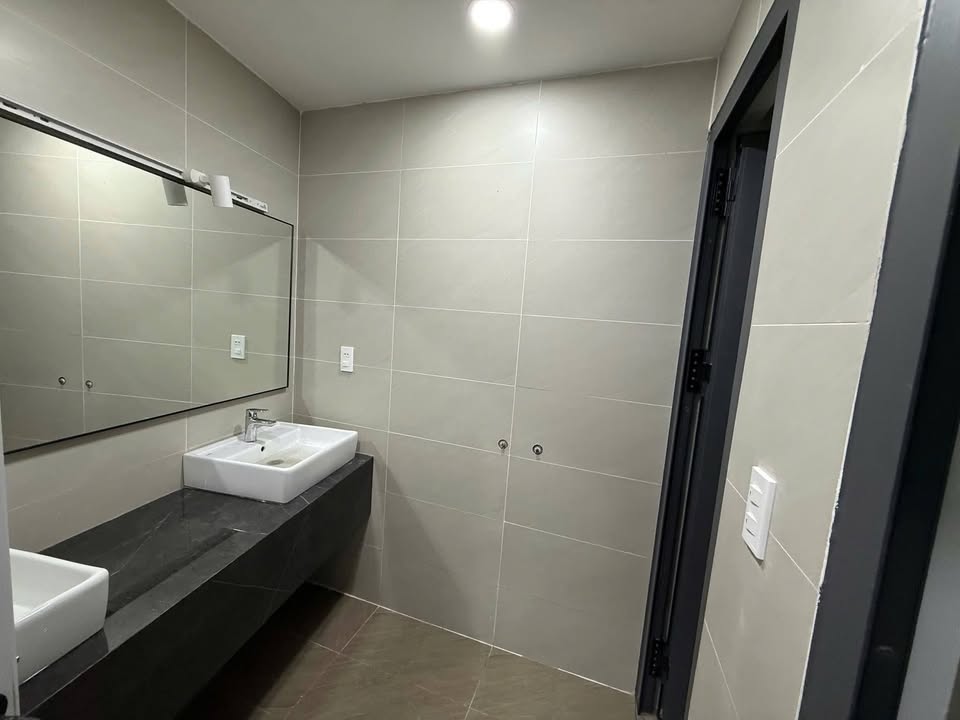 Cho thuê mặt bằng kinh doanh 75m² tại Trần Quang Khải, Q1 - Nhà mới xây, tiện nghi đầy đủ!