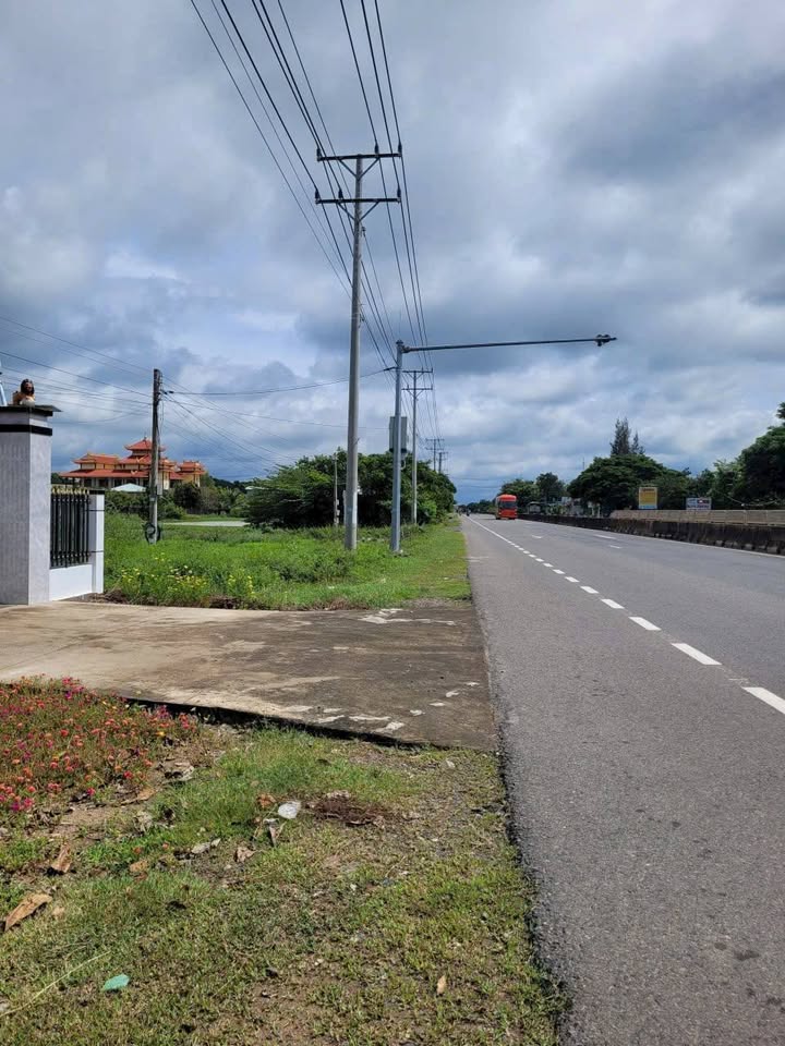 Đất nền mặt tiền Quốc lộ 1A Hồng Liêm 1243m² giá 3.15 tỷ - Cơ hội đầu tư sinh lời!