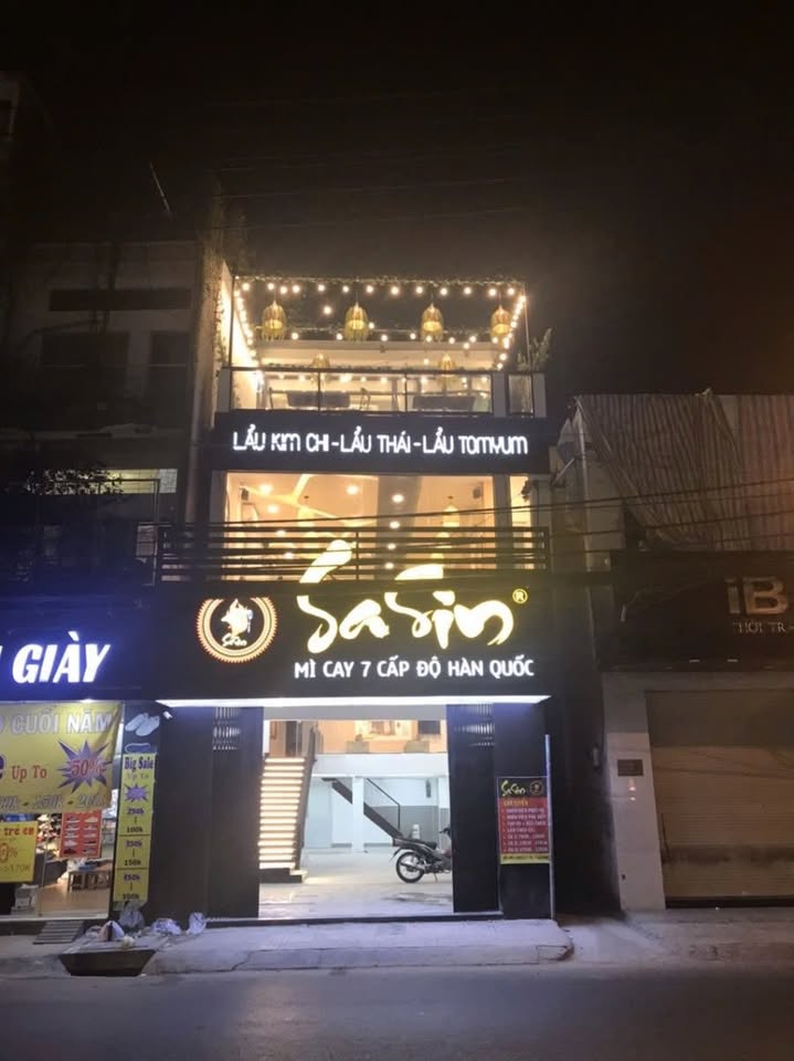 Nhà mặt tiền Cách Mạng Tháng 8, P.7, Quận Tân Bình 105m² giá 50 triệu - Kinh doanh đa ngành nghề